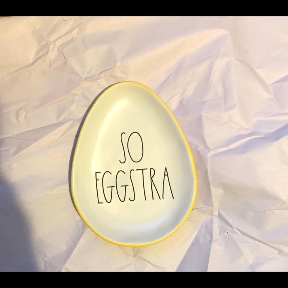 🐣Rae Dunn Ceramic Candy Dish